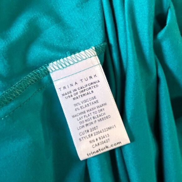 Trina Turk Entertain Women's Jersey Smocked Bodice Midi Dress Tile Blue Size Med - Picture 12 of 13